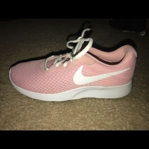 light pink nikes